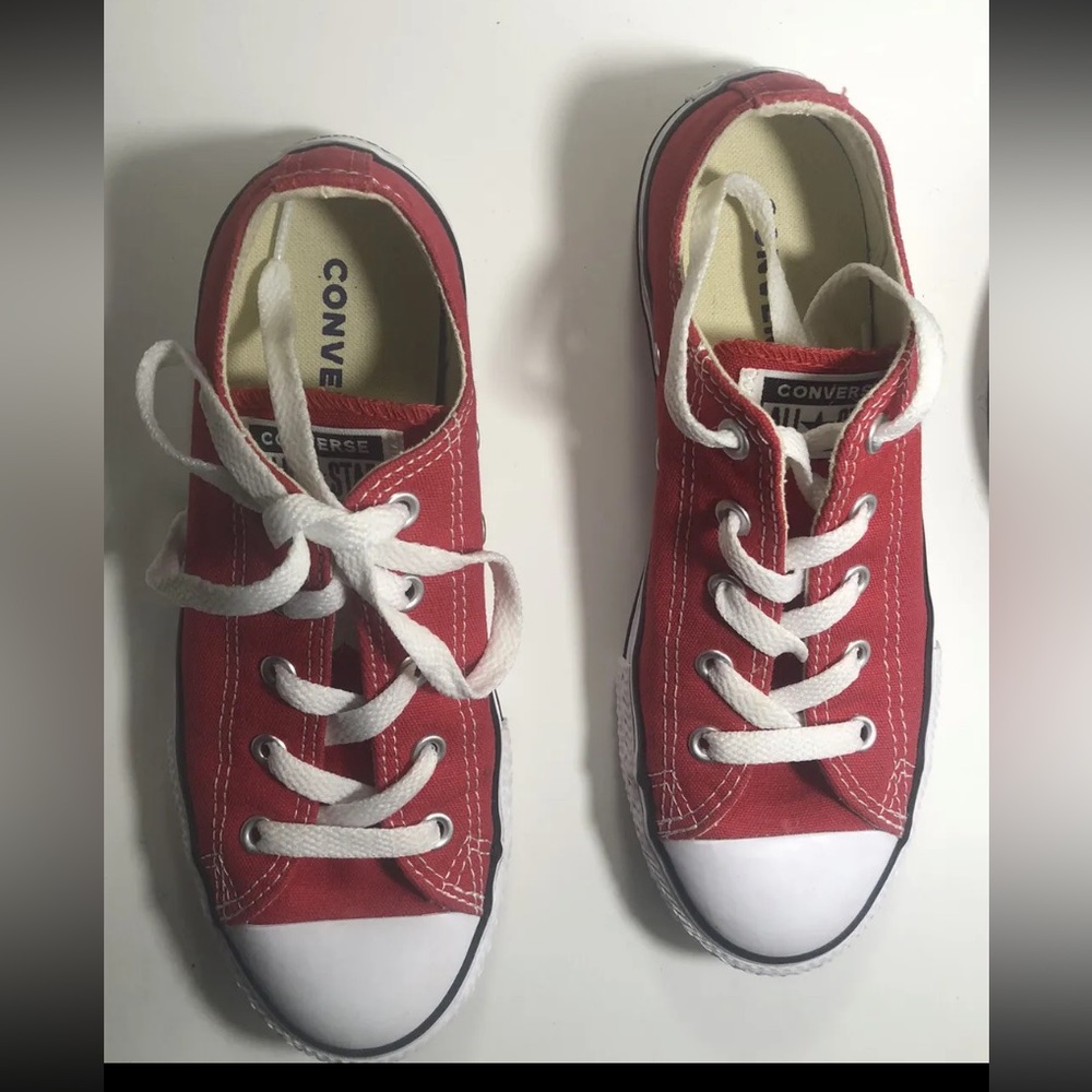 Converse All Star Chuck Taylor Low Tops Kids Size 3 Y Red Sneakers VTG